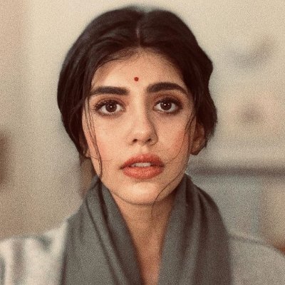 Profile Picture of Sanjana Sanghi (@SanjanaSanghi09) on Twitter