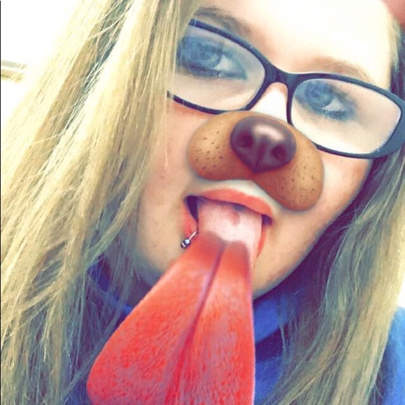 Profile Picture of Mikael Johnson (@mikael_johnson) on Poshmark