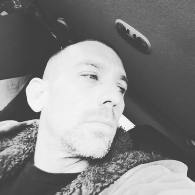 Profile Picture of Joe Smallman (@joe_smallz79) on Twitter