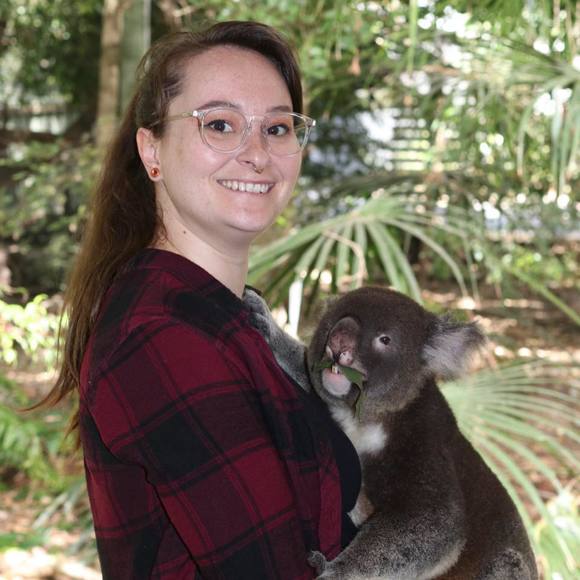 Profile Picture of Carolyn Wanatee (@cdawnatee) on Poshmark