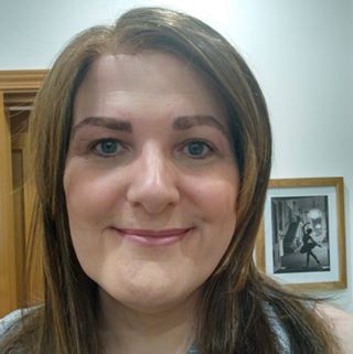 Profile Picture of Louise Mackay (@hazellouise.mackay) on Facebook