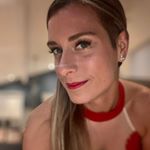 Profile Picture of Julia Cote (@juliamcote) on Instagram