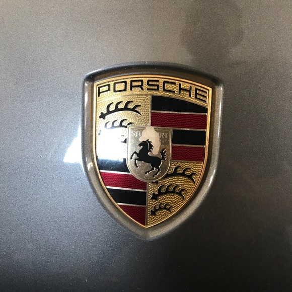 Profile Picture of John Conte (@kanyeboi) on Poshmark