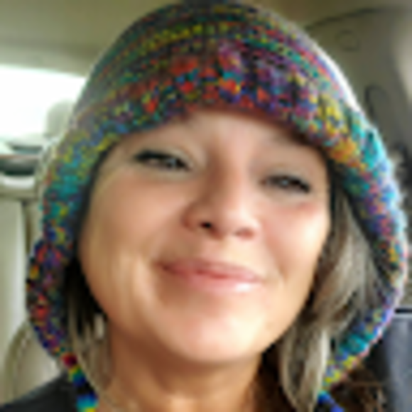 Profile Picture of Streamers Streaming (@castreamers) on Poshmark