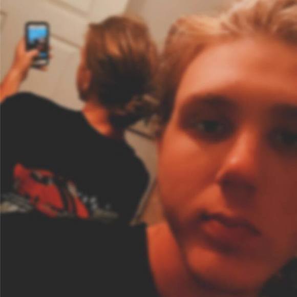 Profile Picture of Noah Chomiczewski (@nchomiczewski) on Poshmark