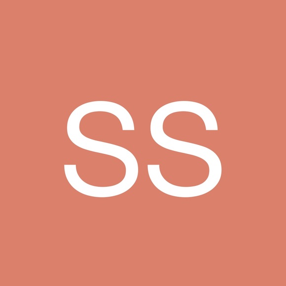 Profile Picture of Sharon_batulee333 Sharon_batulee333 (@sharon_batulee3) on Poshmark