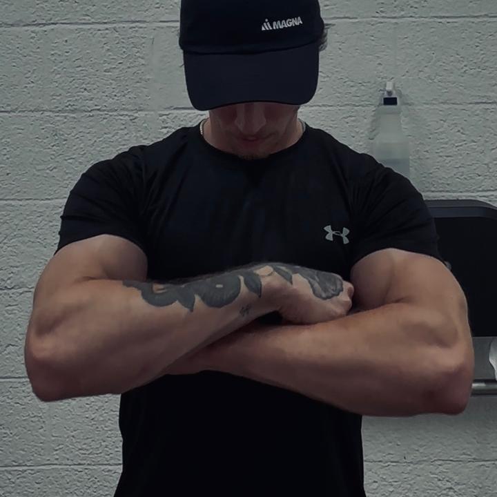 Profile Picture of Adam (@colxmbo) on Tiktok