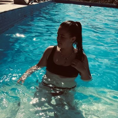 Profile Picture of Luz Becerra (@luzbecerra11_) on Twitter