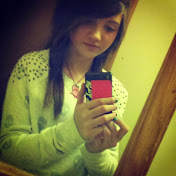 Profile Picture of Tessa Hall (@CaptianHowdey062610) on Youtube