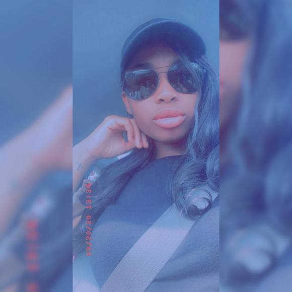 Profile Picture of Jade Bailey (@jsb19) on Poshmark