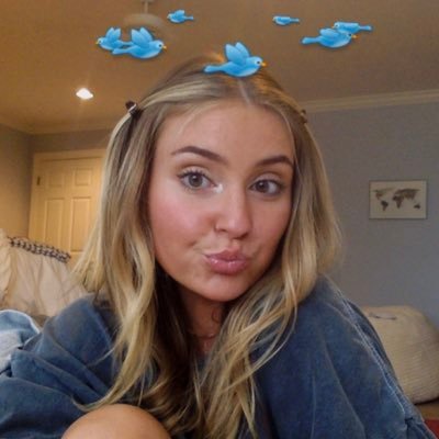 Profile Picture of Alexa (@_alexascott) on Twitter
