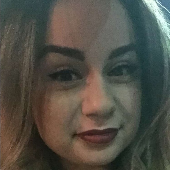 Profile Picture of Jazmine Alvidrez (@jazralvidrez) on Poshmark