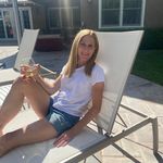 Profile Picture of Ashlee Andrews (@mom.vet.life) on Instagram