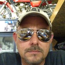 Profile Picture of Eric Searles (@EricSearlz) on Twitter