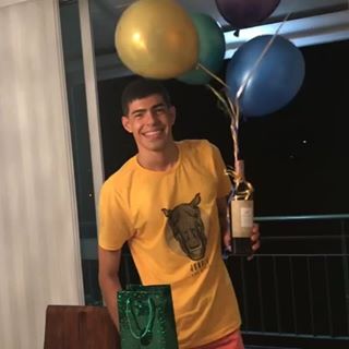 Profile Picture of Harold Molina (@Harol.sti.barbosa) on Facebook