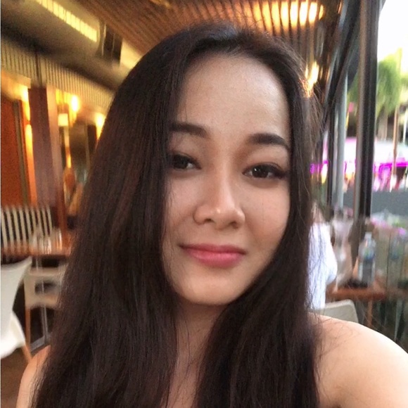 Profile Picture of Phuc Le (@phuclehong1992) on Poshmark