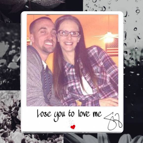 Profile Picture of Chandra Hartley (@chandrakay22) on Poshmark