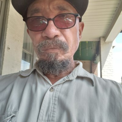 Profile Picture of Raymond Aguiar (@AguiarRaymond) on Twitter