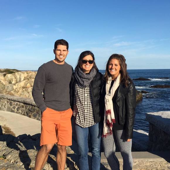 Carol Degeorge - Poshmark Profile Picture of Carol Degeorge (@degeorge12) on Poshmark