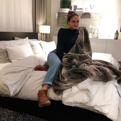 Profile Picture of Juliana (@JulianaHelleny) on Twitter