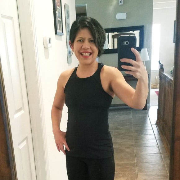 Mutiara Hobbs - Poshmark Profile Picture of Mutiara Hobbs (@funfitness_love) on Poshmark