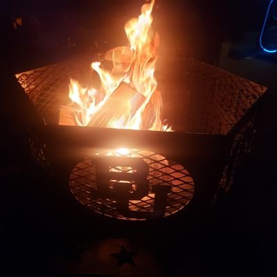 Profile Picture of Lori Zamora (@LoriZamora72) on Twitter