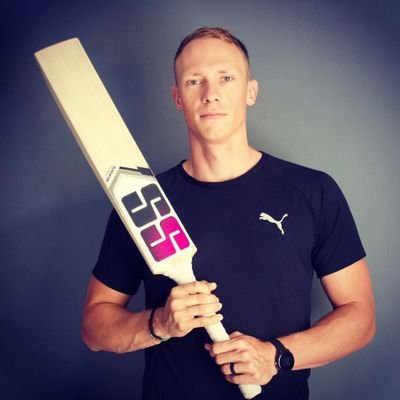 Profile Picture of Rassie Van Der Dussen (@Rassie72) on Twitter