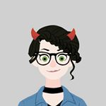 Profile Picture of Paula 🍀🌸 (@clockworkprincessreads) on Instagram