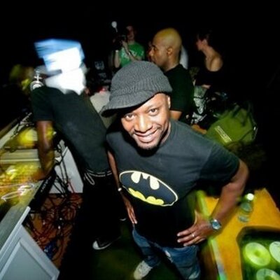 Profile Picture of Tony Newby (@Newby_tea) on Twitter