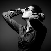 Profile Picture of Jo Samuels (@josamuelsuk) on Youtube