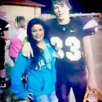 Profile Picture of Dustin Wren (@yellowjacket_33) on Twitter