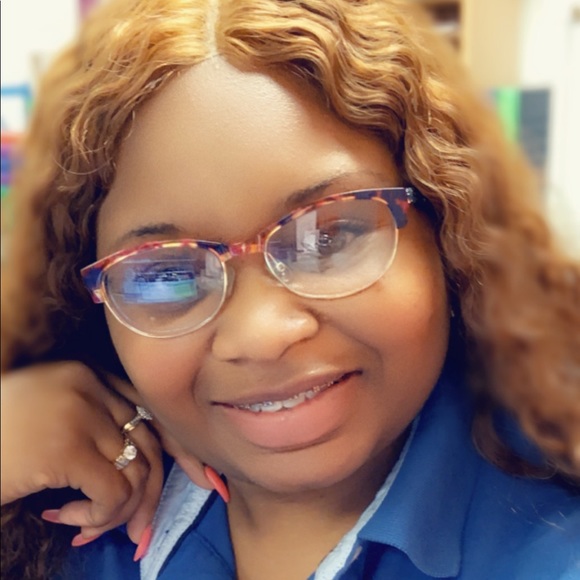 Profile Picture of Jasmine Stokes (@jndtokes1992) on Poshmark