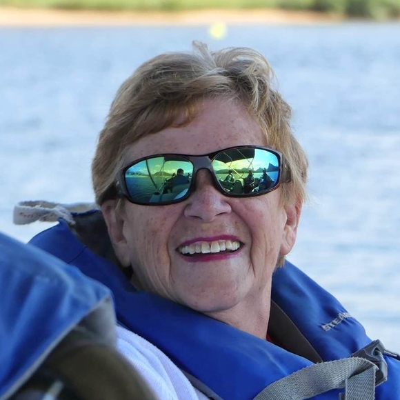Profile Picture of Kay Danzig (@kath1939) on Poshmark