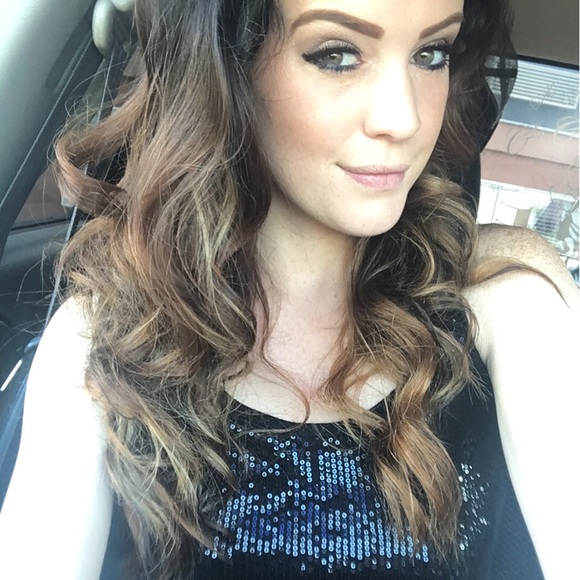 Profile Picture of Randi Sandborg (@randiroo92) on Poshmark