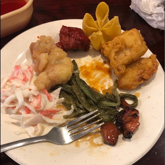 Profile Picture of Jade Fournier (@jade_fournier) on Poshmark