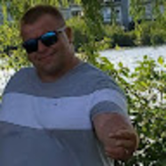 Rafal Barcikowski - Poshmark Profile Picture of Rafal Barcikowski (@rafalb) on Poshmark