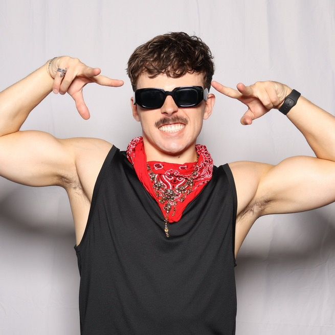 Profile Picture of Thomas Price (@thomaspricee) on Tiktok