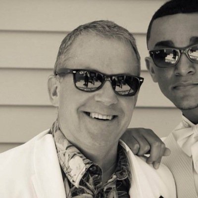 Profile Picture of Bob McHenry (@bobsterone) on Twitter