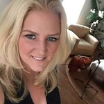 Profile Picture of Cora Nelson (@curly.girl.hair.care) on Instagram