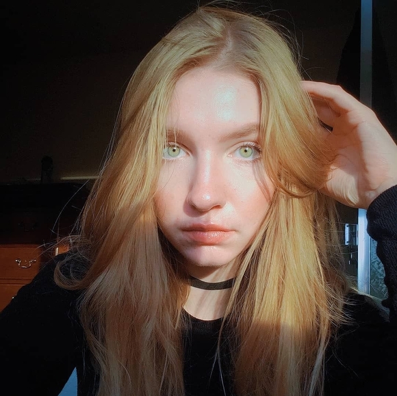 Profile Picture of Mirjam Höfling (@mirjamh) on Poshmark