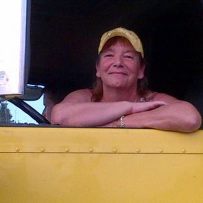 Profile Picture of Lorraine Roy (@roy_lroy858) on Twitter