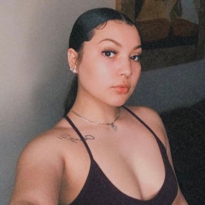 Profile Picture of Isabel Coria (@_isxbelll) on Twitter