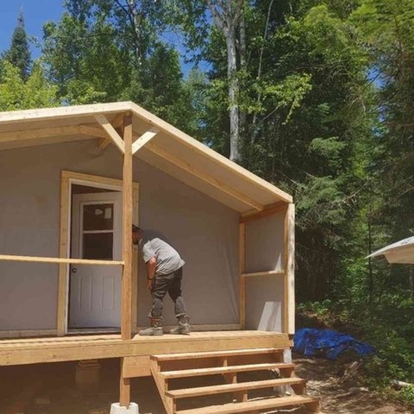 Profile Picture of Fabien Quitich (@fabienquitich) on Poshmark