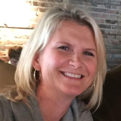 Profile Picture of Kim McDaniel (@cardiacpet) on Twitter