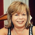 Profile Picture of Lisa Bennett Oles (@convertiblelady) on Instagram