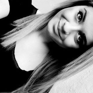 Profile Picture of Leah Craig (@LeeahCraig) on Facebook