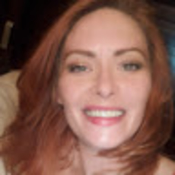 Profile Picture of Nancy Clay (@jedimstr) on Poshmark