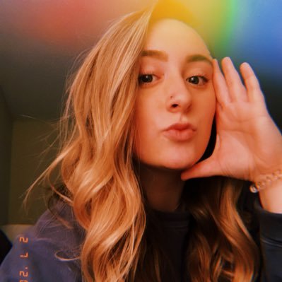 Profile Picture of Ashley Hunter (@ashley_hunter17) on Twitter