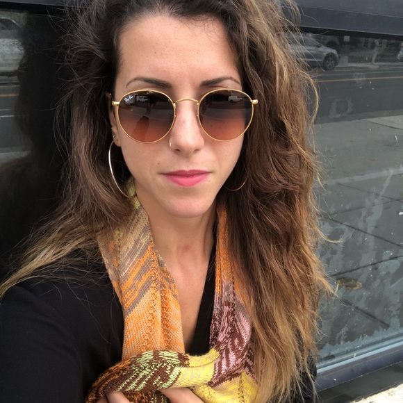 Profile Picture of Martina Baruzzo (@martina_baruzzo) on Poshmark