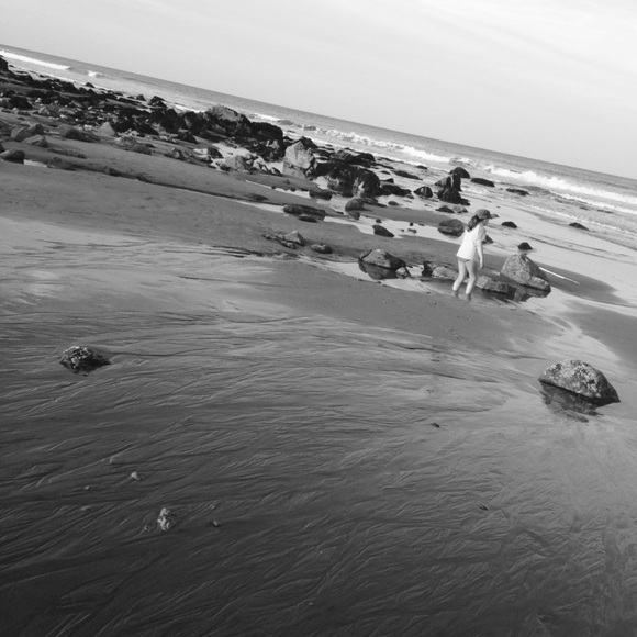 Profile Picture of Hannah Santello (@hannahsan) on Poshmark